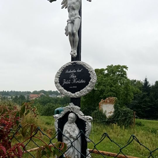 Wayside cross in Ledenická