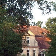 Pałac, Osiedle Gospodarstwo 1 w Cichowie