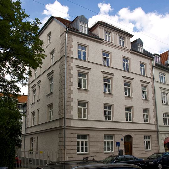 Mietshaus