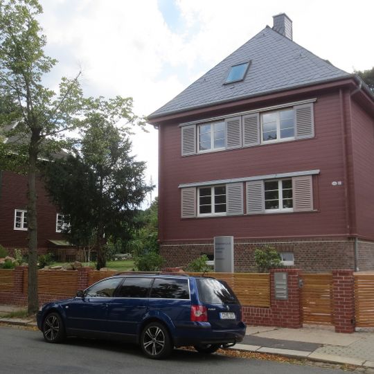 Wohnhaus mit Garten Burgstädter Straße 9a