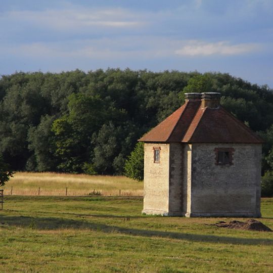Brightwell Park, Dovecote Approximately 220 Metres North North East Of Brightwell Park