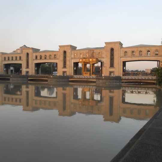 300 araqvinli körpüsü