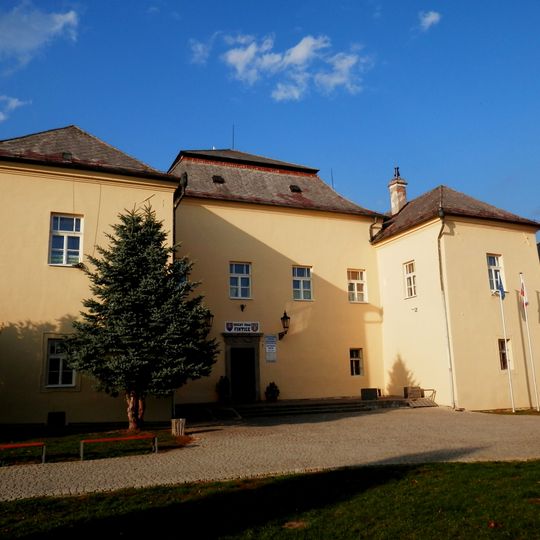 Dessewffyovský kaštieľ, kaštieľ