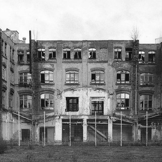 Fabrik Perthesstraße 3
