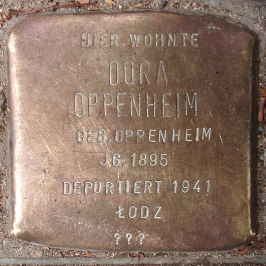 Stolperstein dedicated to Dora Oppenheim