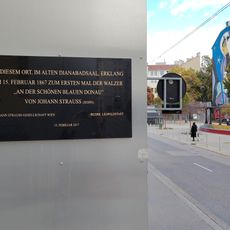 Commemorative plaque