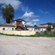 Здание людской (Дубна)