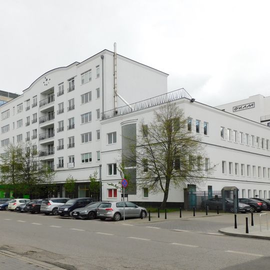 Biurowiec przy ulicy Domaniewskiej 47