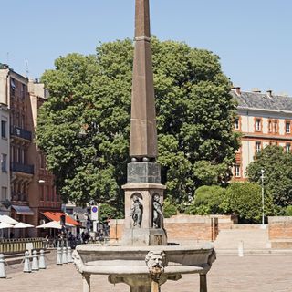 Fontaine de la place Saint-Étienne