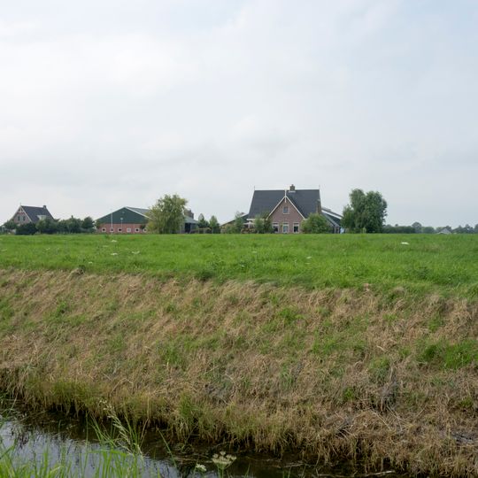 Terrein waarin terp/verhoogde woonplaats