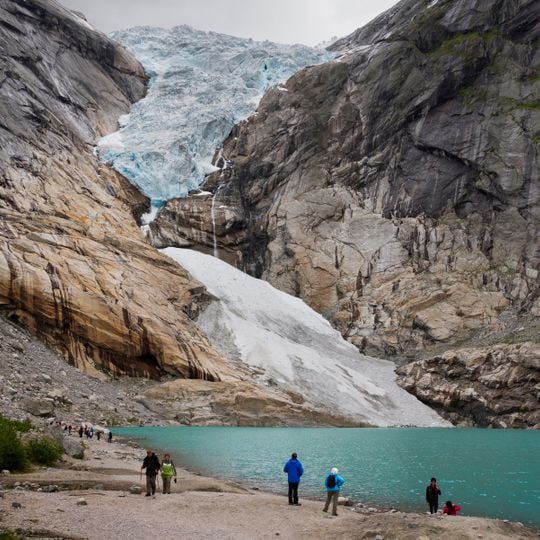 Briksdalsbreen
