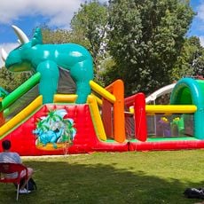 Parc de loisirs "Le Val Fleuri" Base de loisirs à la journée