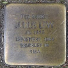 Stolperstein en memoria de Julius Levy