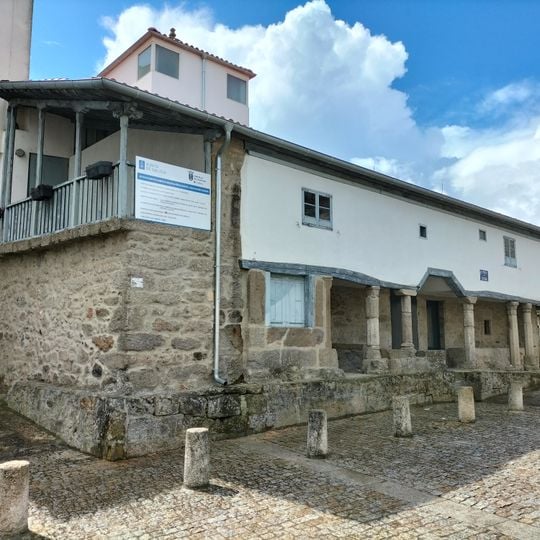 Biblioteca Pública Municipal de Chantada Xoan de Requeixo
