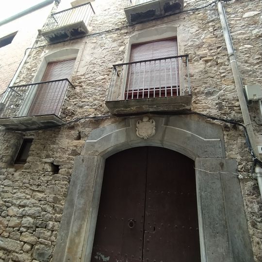 Casa pairal al carrer de Sant Pere, 6