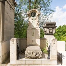 Grave of Geoffroy Saint-Hilaire
