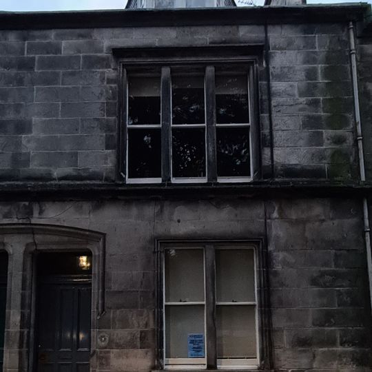 7 Queen's Gardens, St Andrews