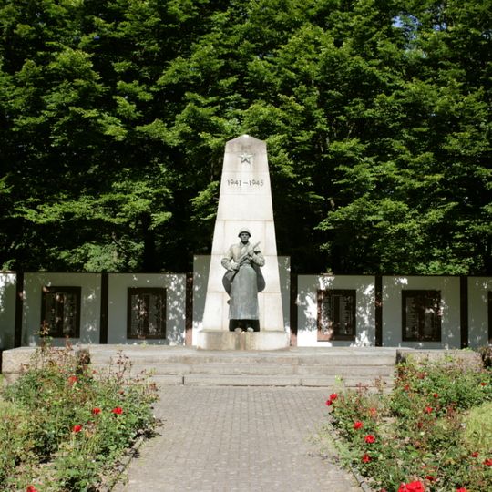 Sowjetischer Ehrenfriedhof Am kurzen Haag