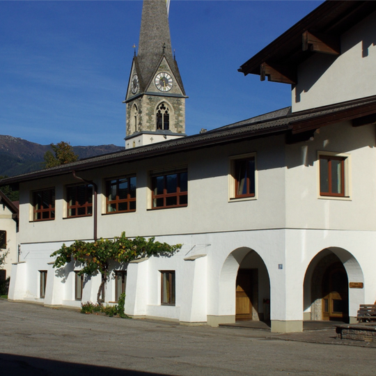 Piffhof; gotische Halle