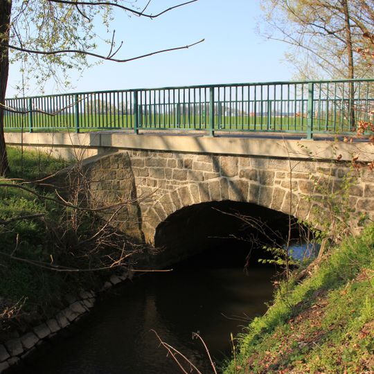 Bogenbrücke Crostwitzer Straße