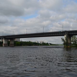 Brateyevsky Bridge