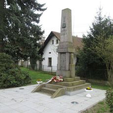 Pomník padlým ve Slatině