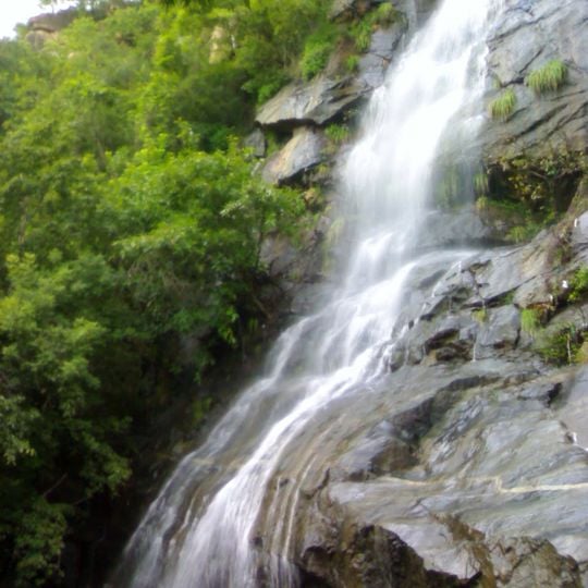 Cascadas de Kutladampatti
