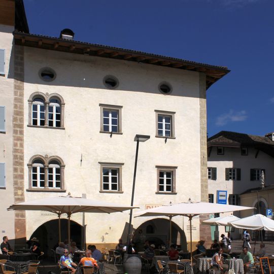 Andreas-Hofer-Straße 34