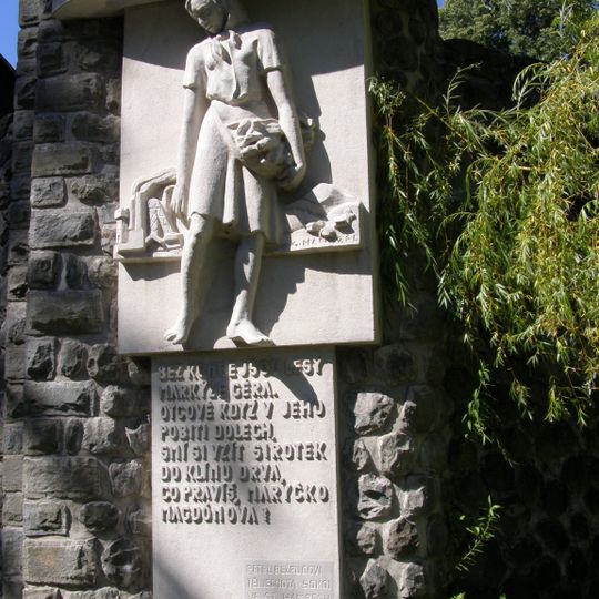 Monument to Maryčka Magdonova