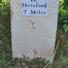 Milestone, Gate House, Nr Radnor Cottage