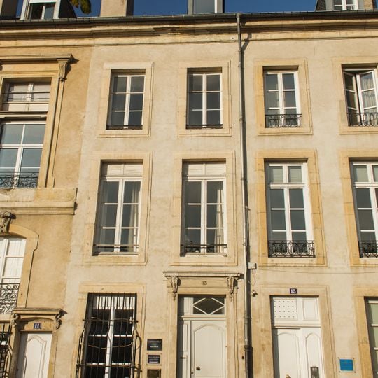 Immeuble, 13 place de la Carrière