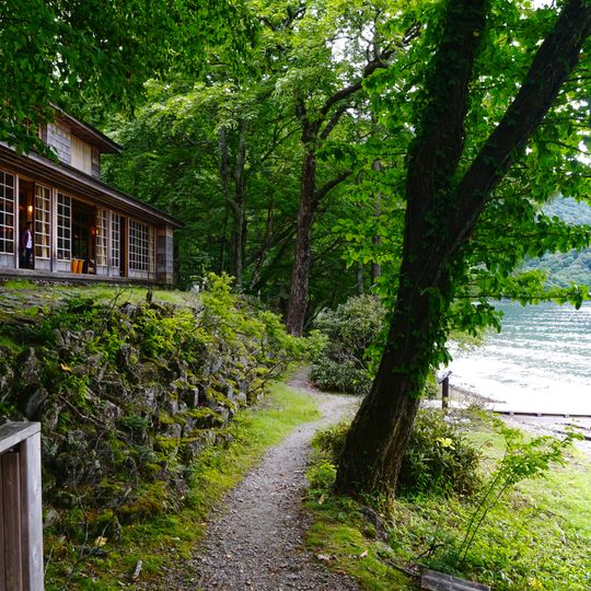 Italian Embassy Villa Memorial Park