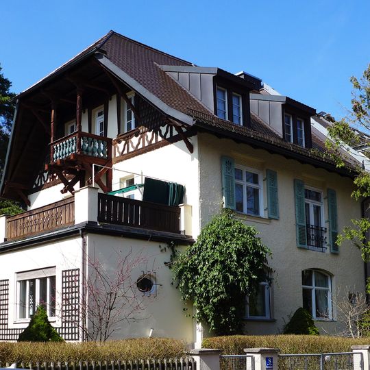 Pössenbacherstraße 8