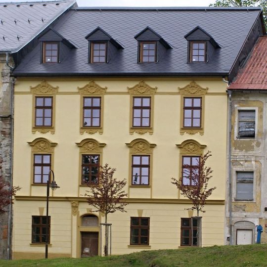 Náměstí Republiky čp. 73