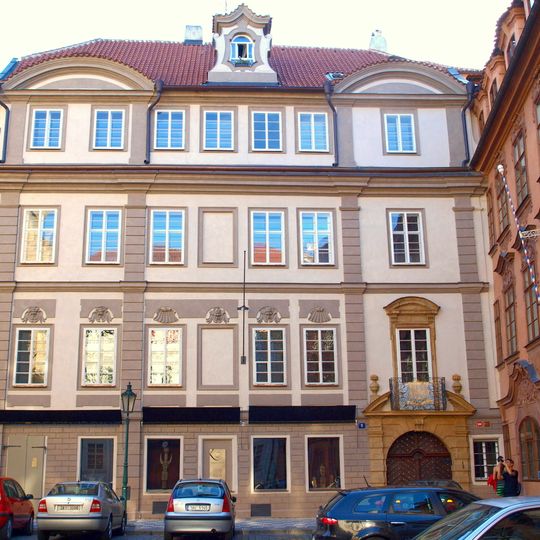 Sterneggovský palác