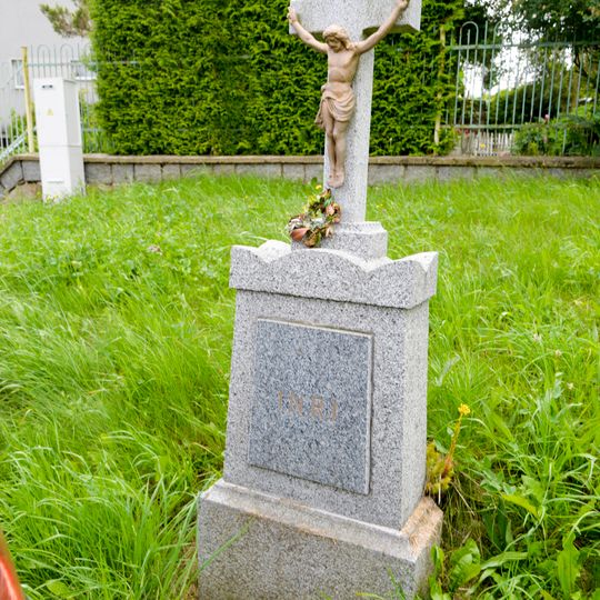 Wayside cross in Dvorec