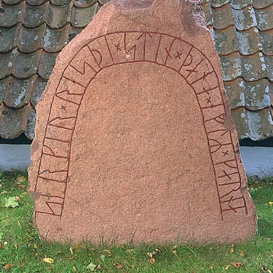 Östergötlands runinskrifter 67