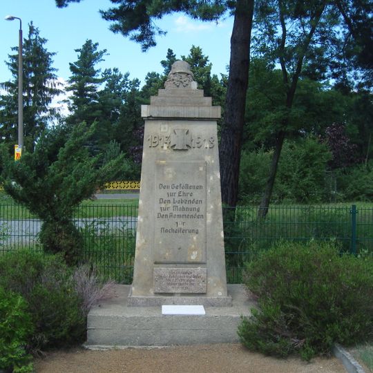 Kriegerdenkmal Schwarzheide-Ost