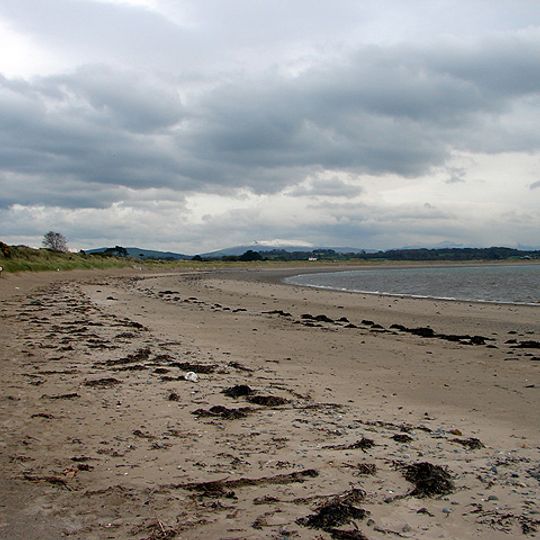 Glan Don Beach