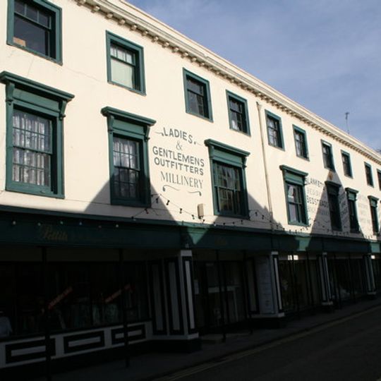 Castles Of Wallingford  Pettits