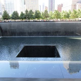 National September 11 Memorial North Pool