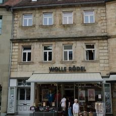 Wohn- und Geschäftshaus