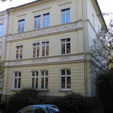 Kirschbaumstraße 21