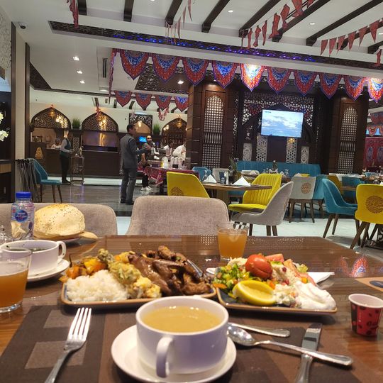 مطعم قصر الريحان