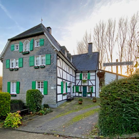 Höhscheider Hof 1