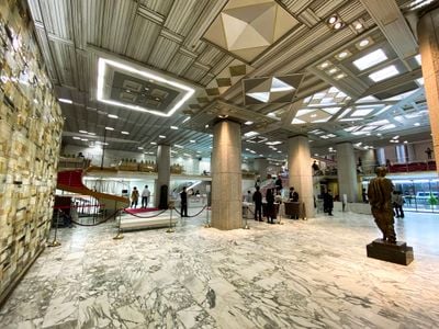 Interior 2