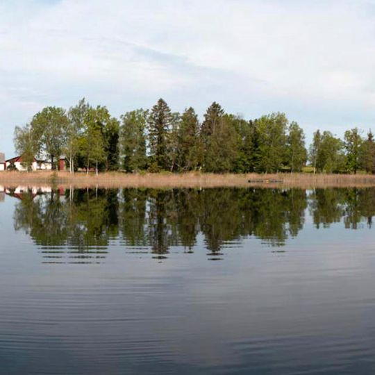 Sigvalde träsks, public beach