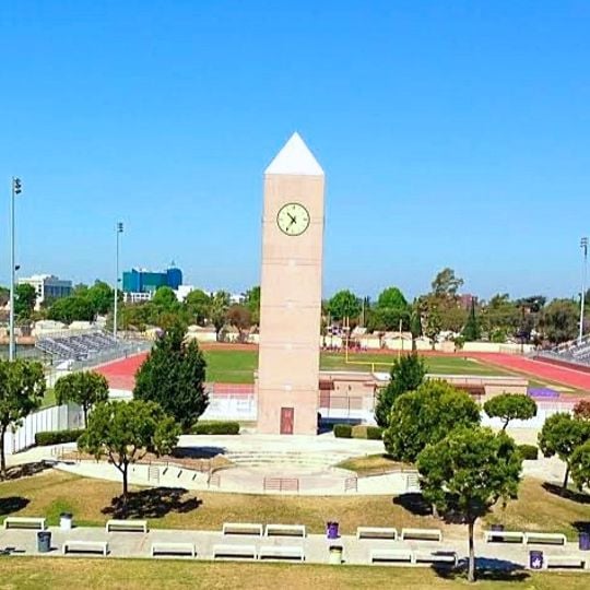 Lynwood High School