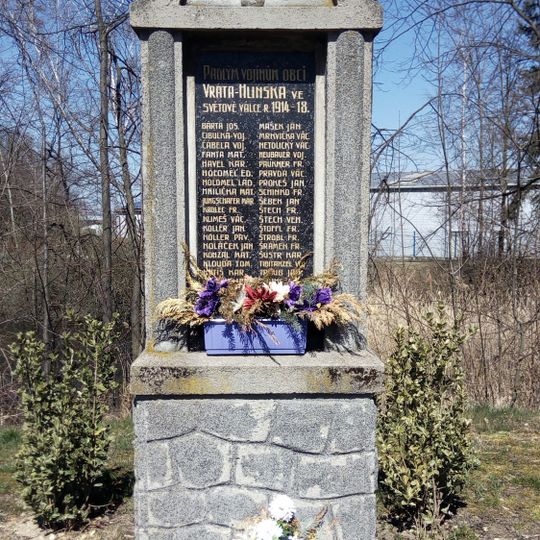 Pomník padlých v Novém Vrátě