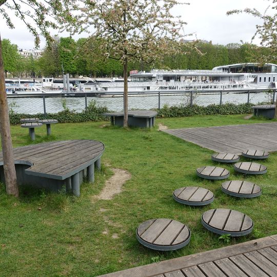 Jardins de l'Archipel des Berges de Seine Niki-de-Saint-Phalle